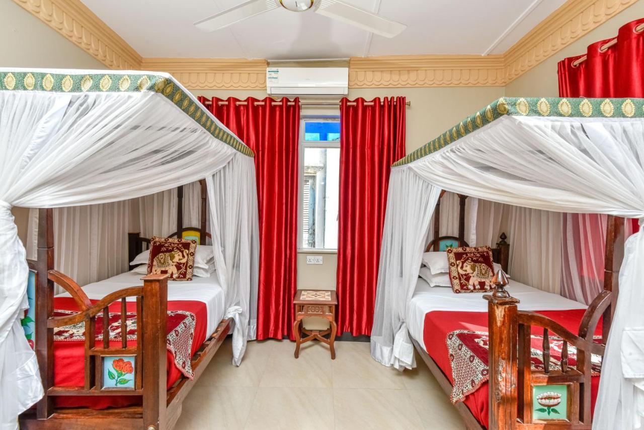 Freddie Mercury Apartments Zanzibar Buitenkant foto